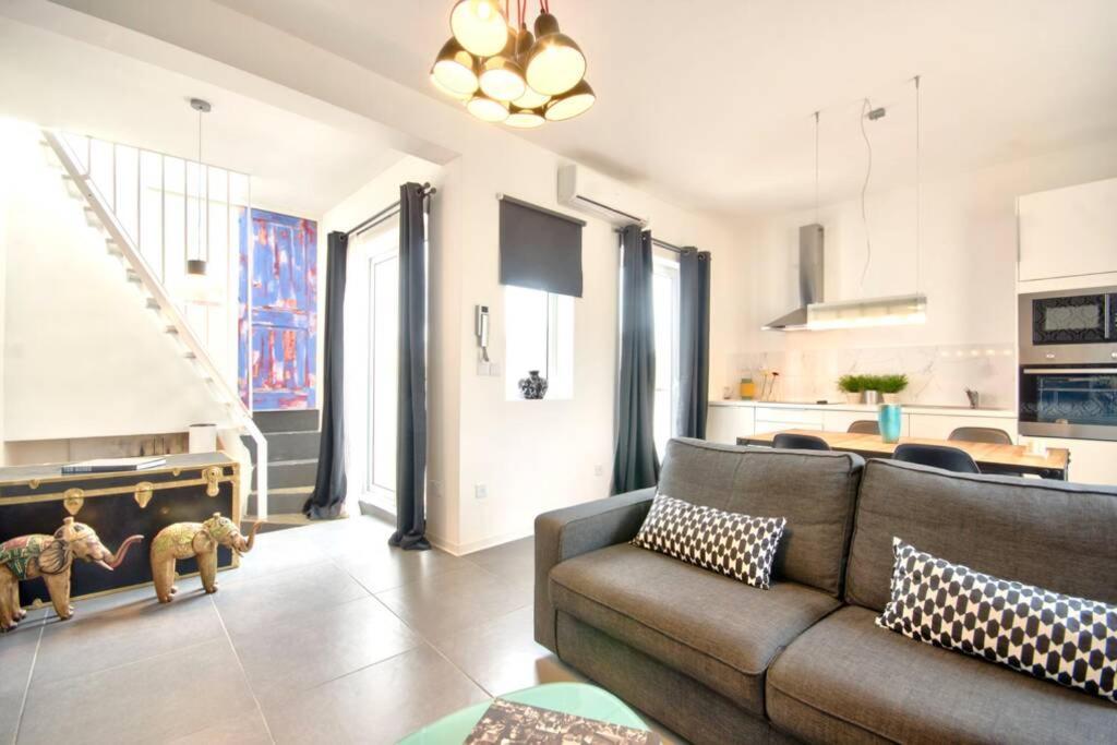Valletta Art Penthouse With Seaview Экстерьер фото